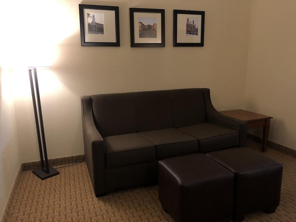 Rogersville Comfort Inn & Suites מראה חיצוני תמונה