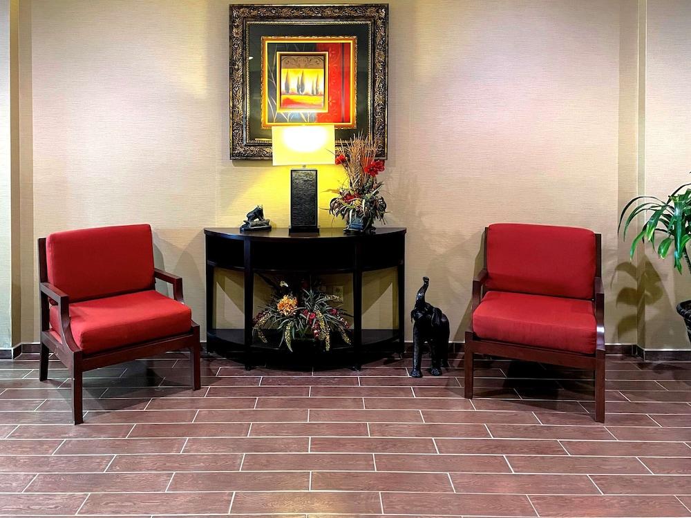 Rogersville Comfort Inn & Suites מראה חיצוני תמונה